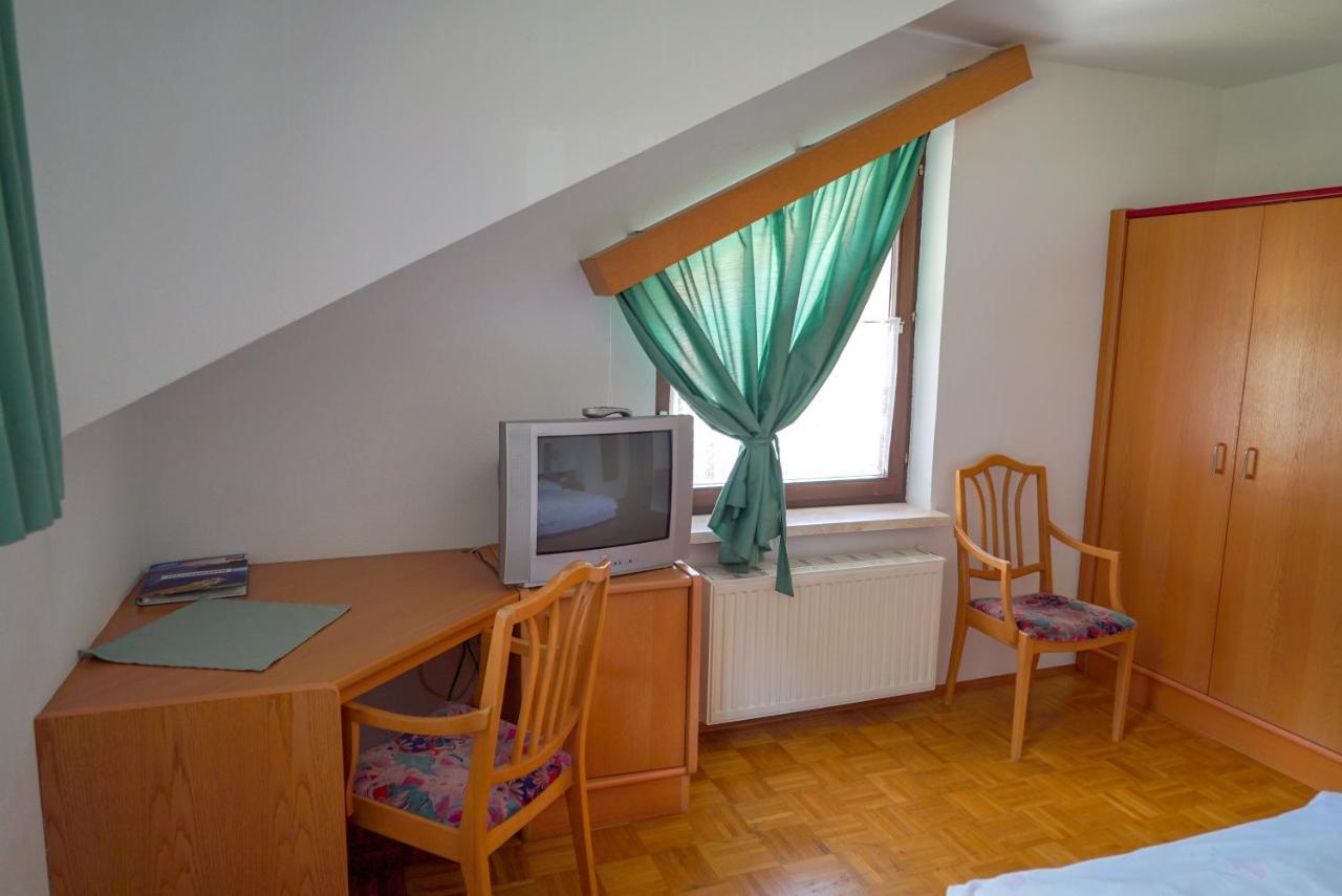 Gasthof Podobnik Bad Eisenkappel Buitenkant foto